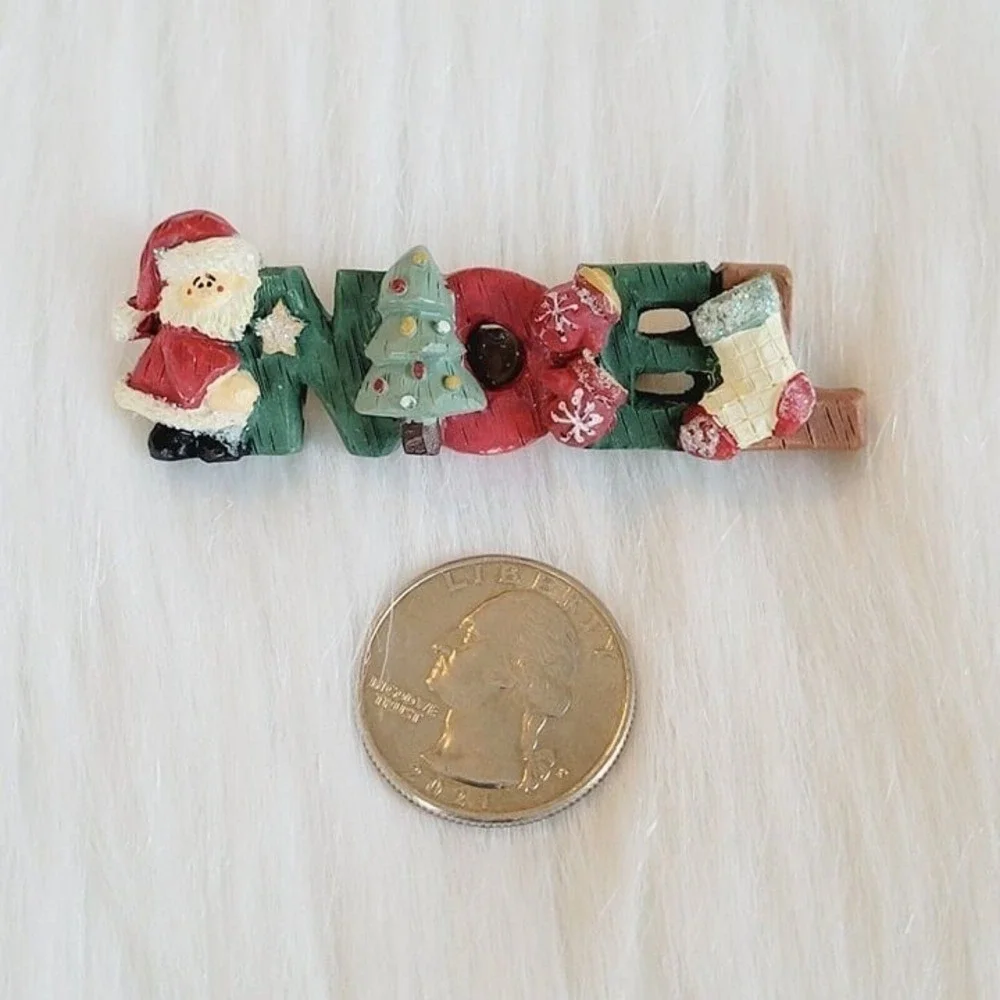 Vintage Noel Santa Claus Christmas Tree Stocking Brooch Pin 2.75